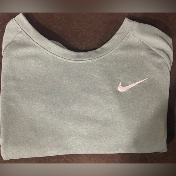 Nike Running Womens Size XS Khaki Green Mesh Back Short Sleeve T-Shirt - Picture 13 of 15